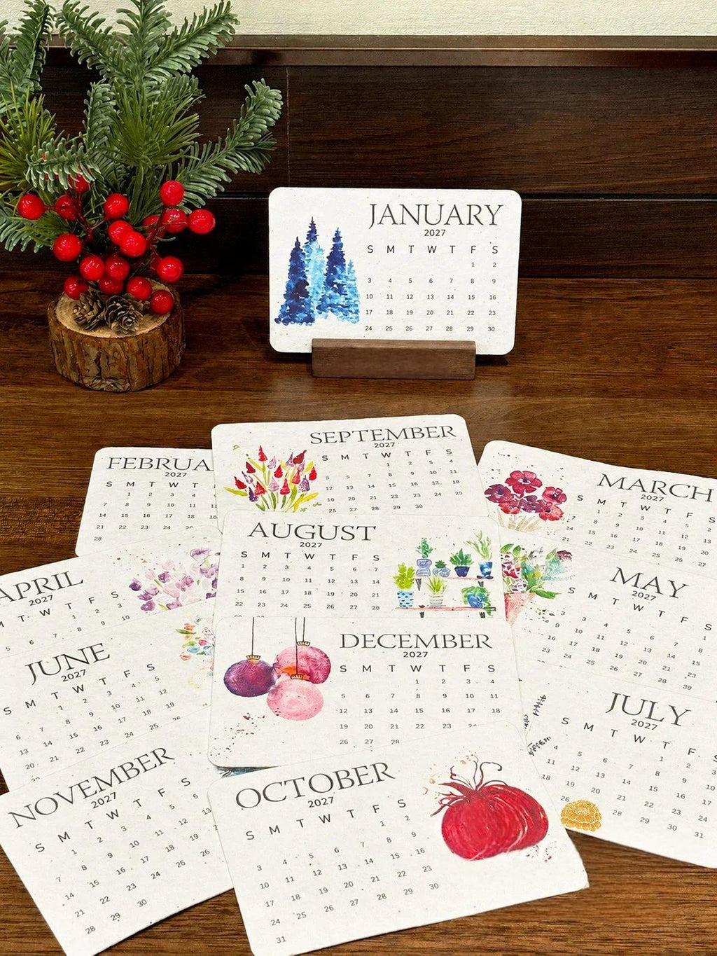 Four Seasons Watercolor Illustration Desktop Ornament Calendar with Stand